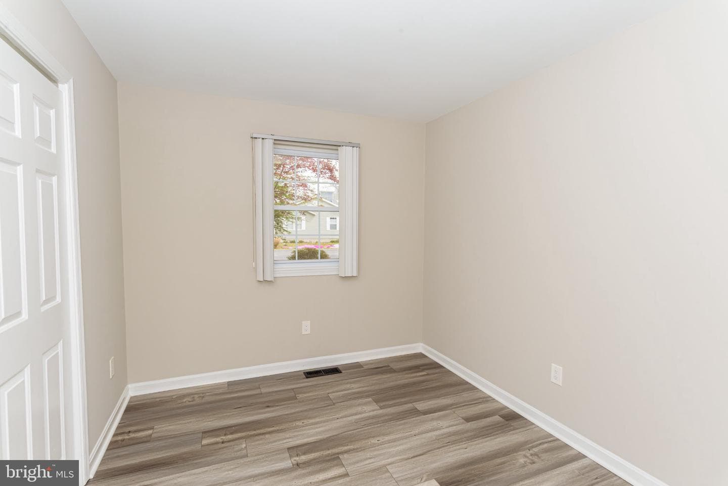 258 Ocean Parkway photo 28