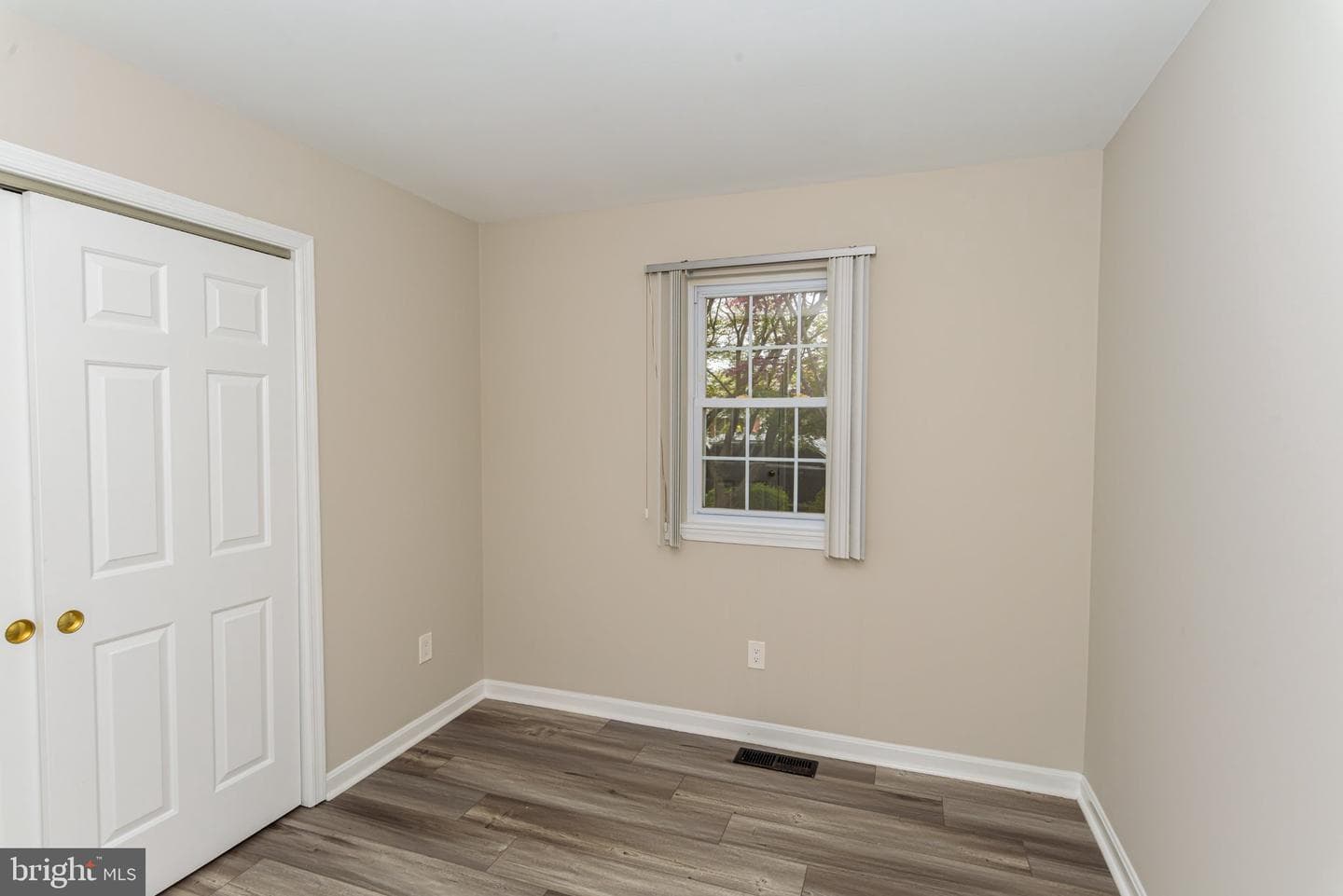 258 Ocean Parkway photo 29