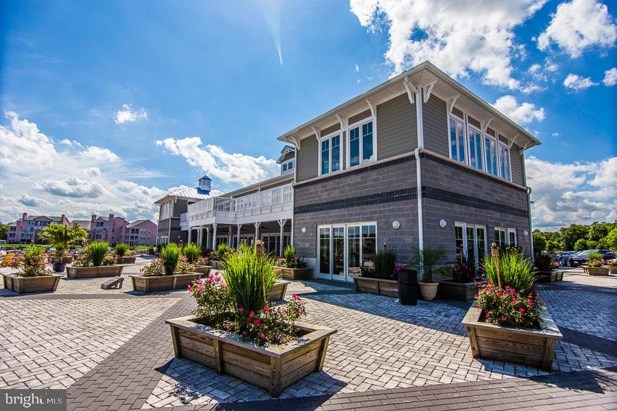 258 Ocean Parkway photo 40