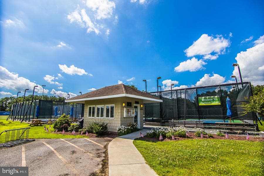 258 Ocean Parkway photo 48