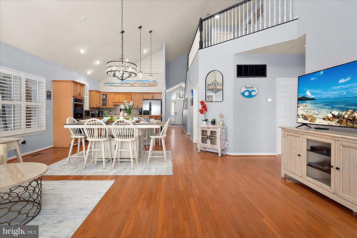 13905 Lighthouse Avenue photo 8