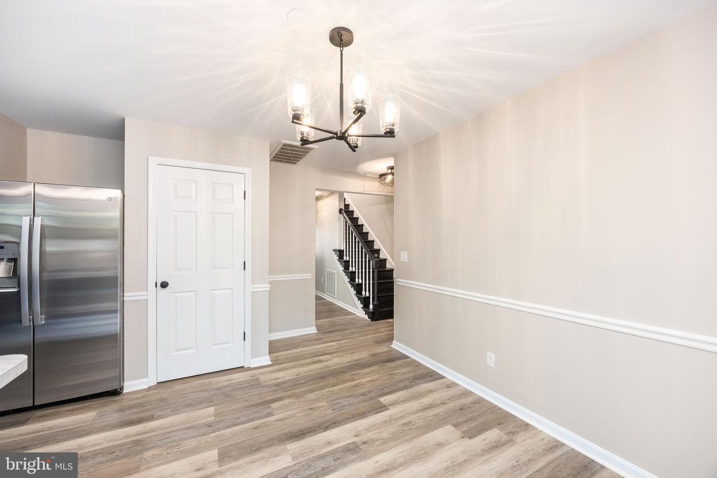 2033 Wildwood Trail photo 28