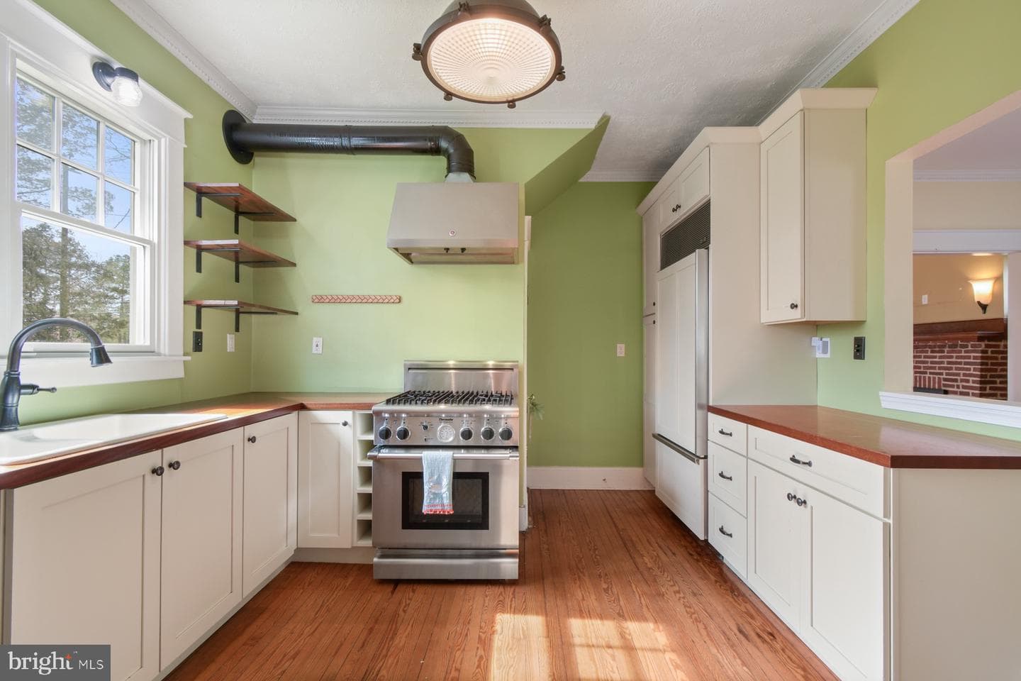 301 W Market Street photo 20