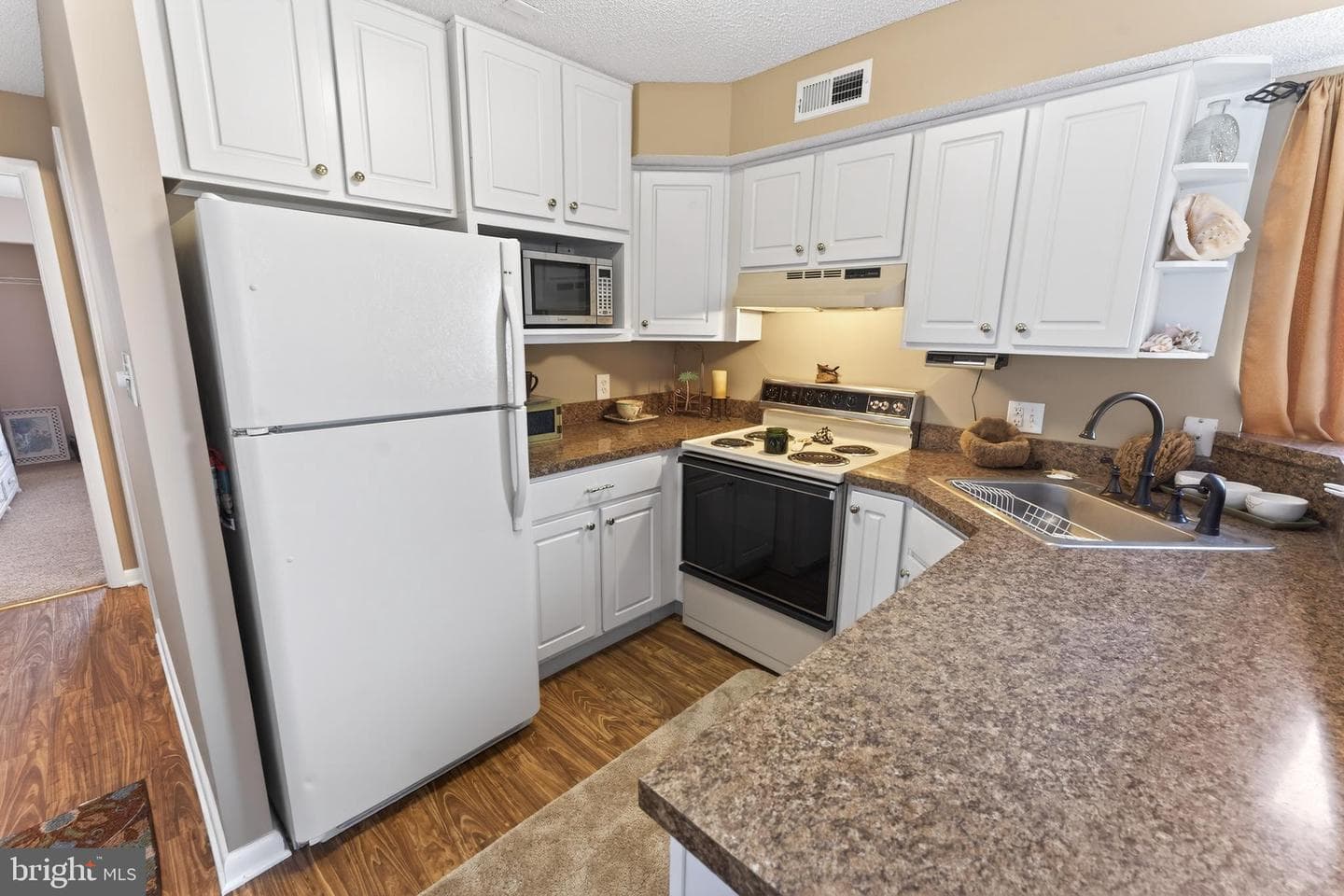 204 33rd Street #208 photo 11
