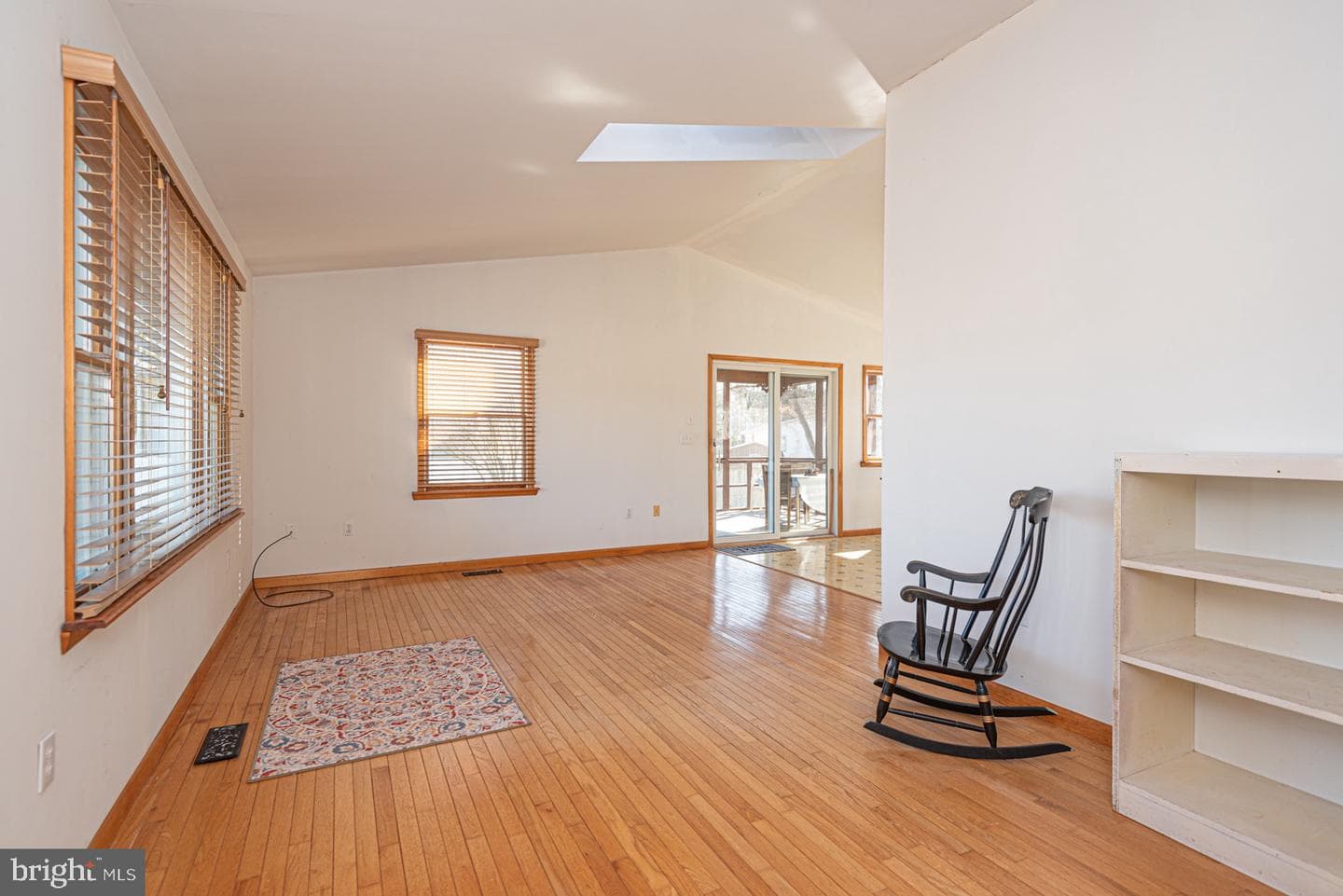 10333 Tudor Road photo 6