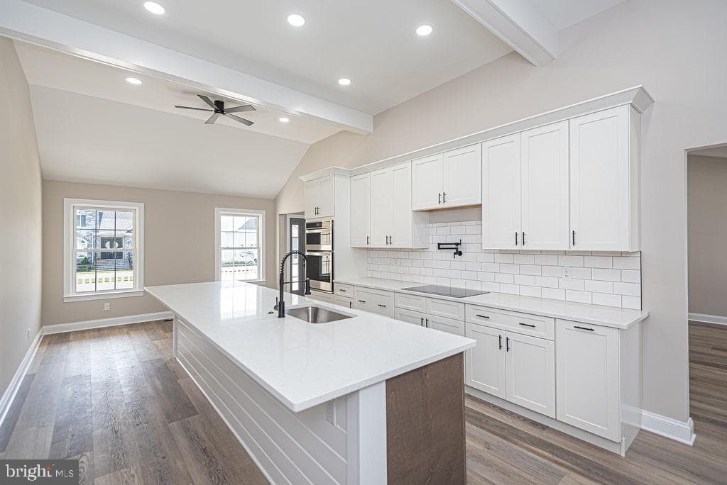 9405 Lake View Drive photo 12