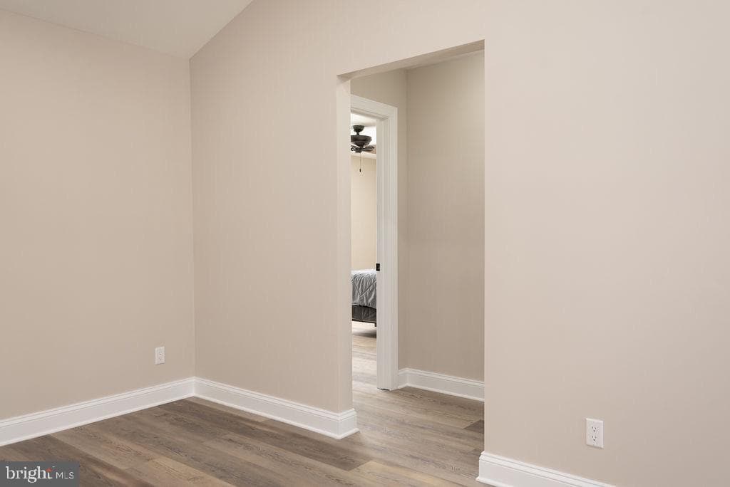 9405 Lake View Drive photo 37