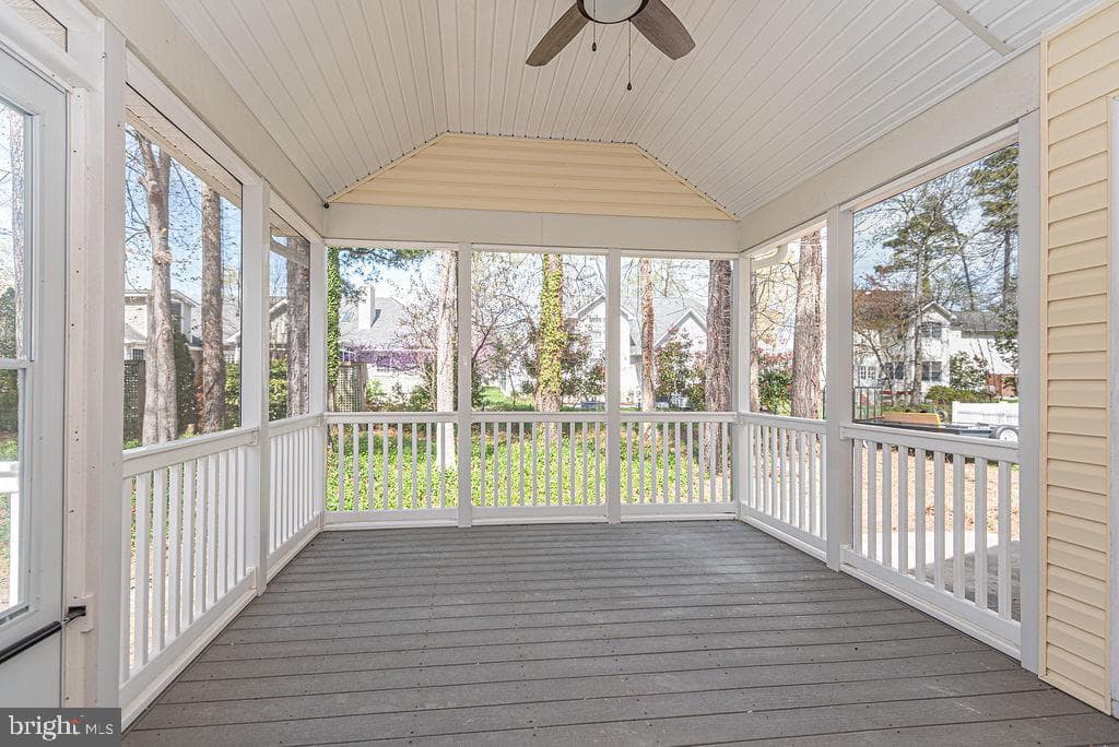 9405 Lake View Drive photo 57