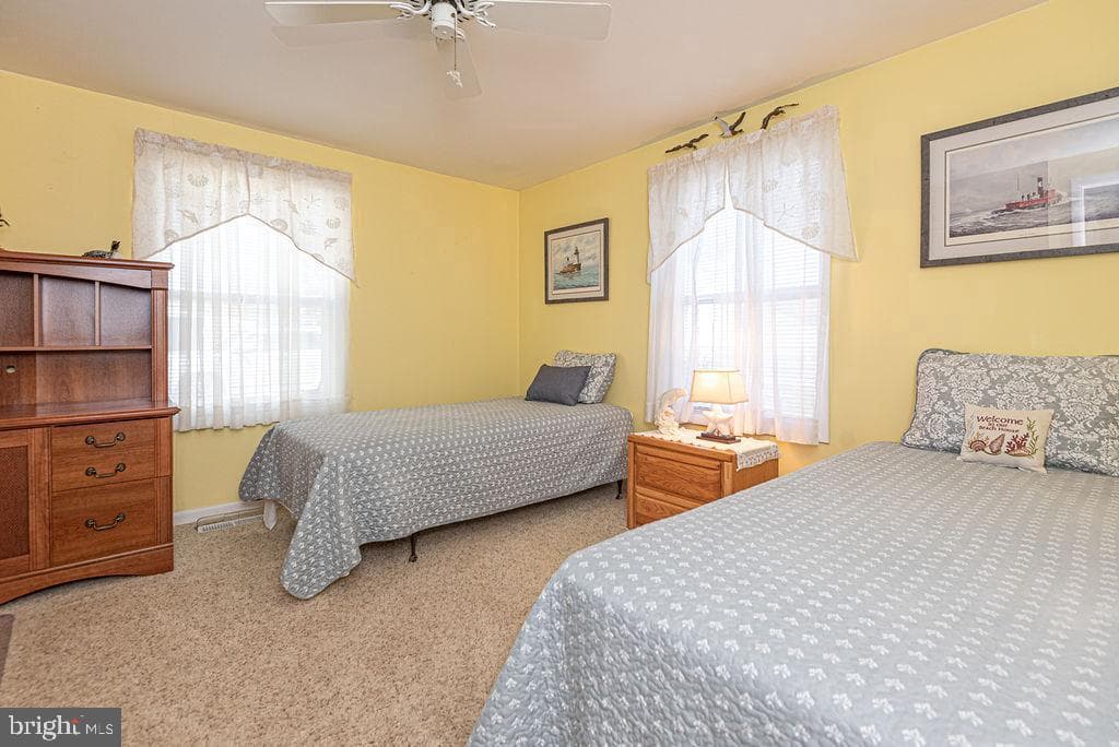 414 Ocean Pkwy photo 61