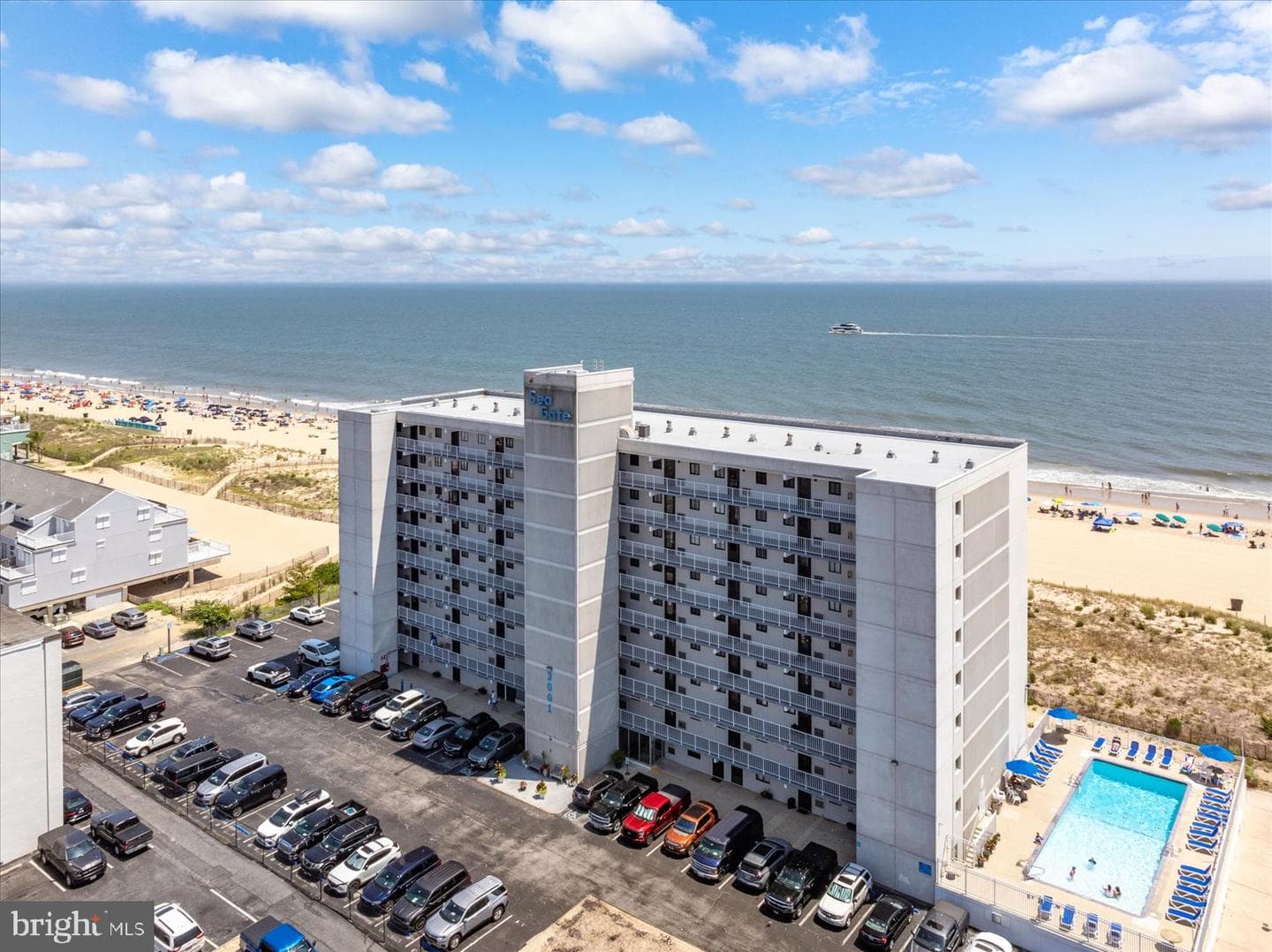 3001 Atlantic Avenue #705 photo 2