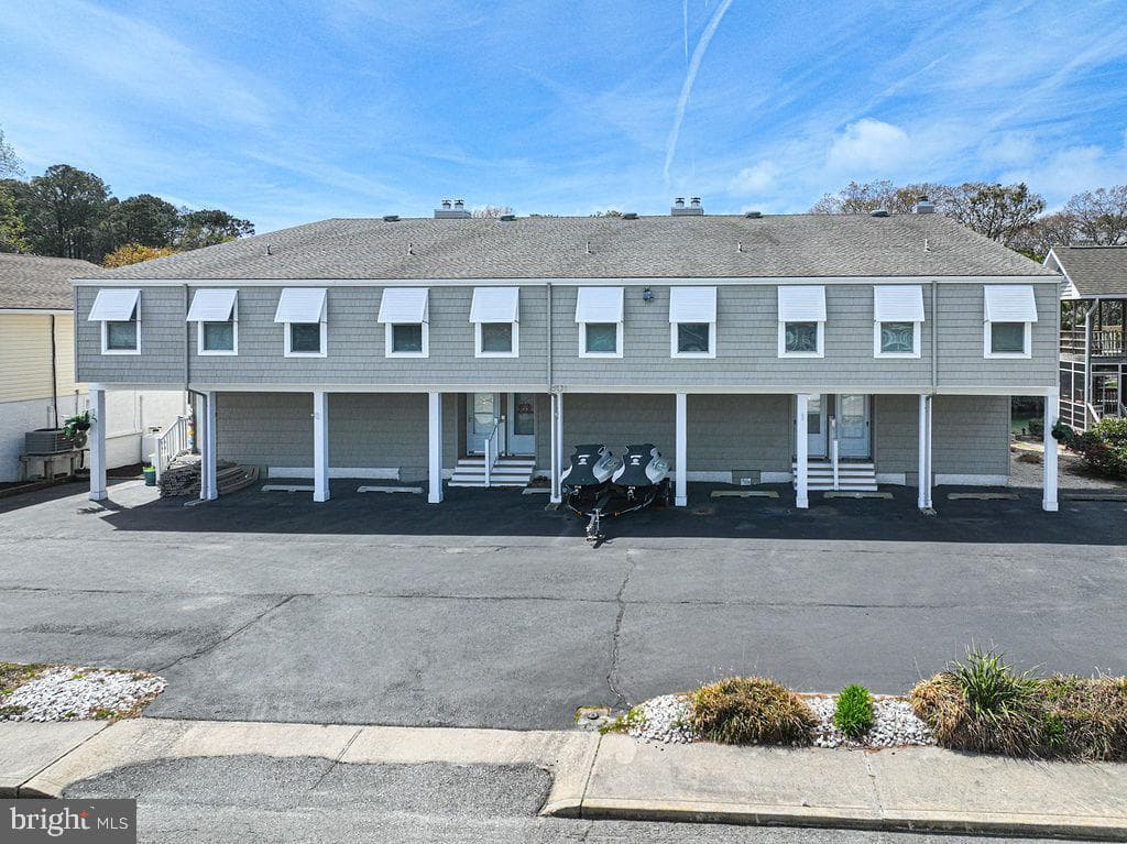 601 Seaweed Lane #2