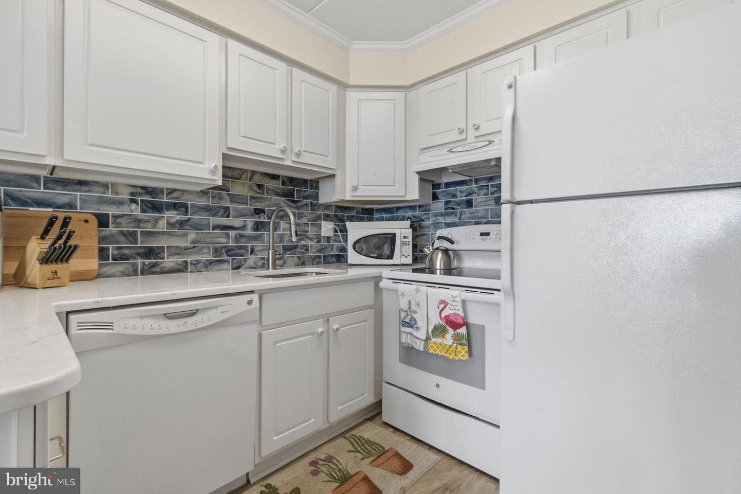 9402 Coastal Highway #604 photo 19