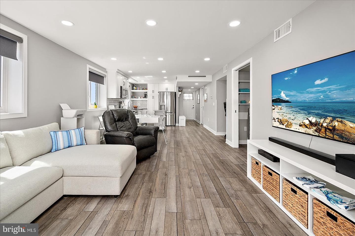 7209 Atlantic Avenue #401 photo 16