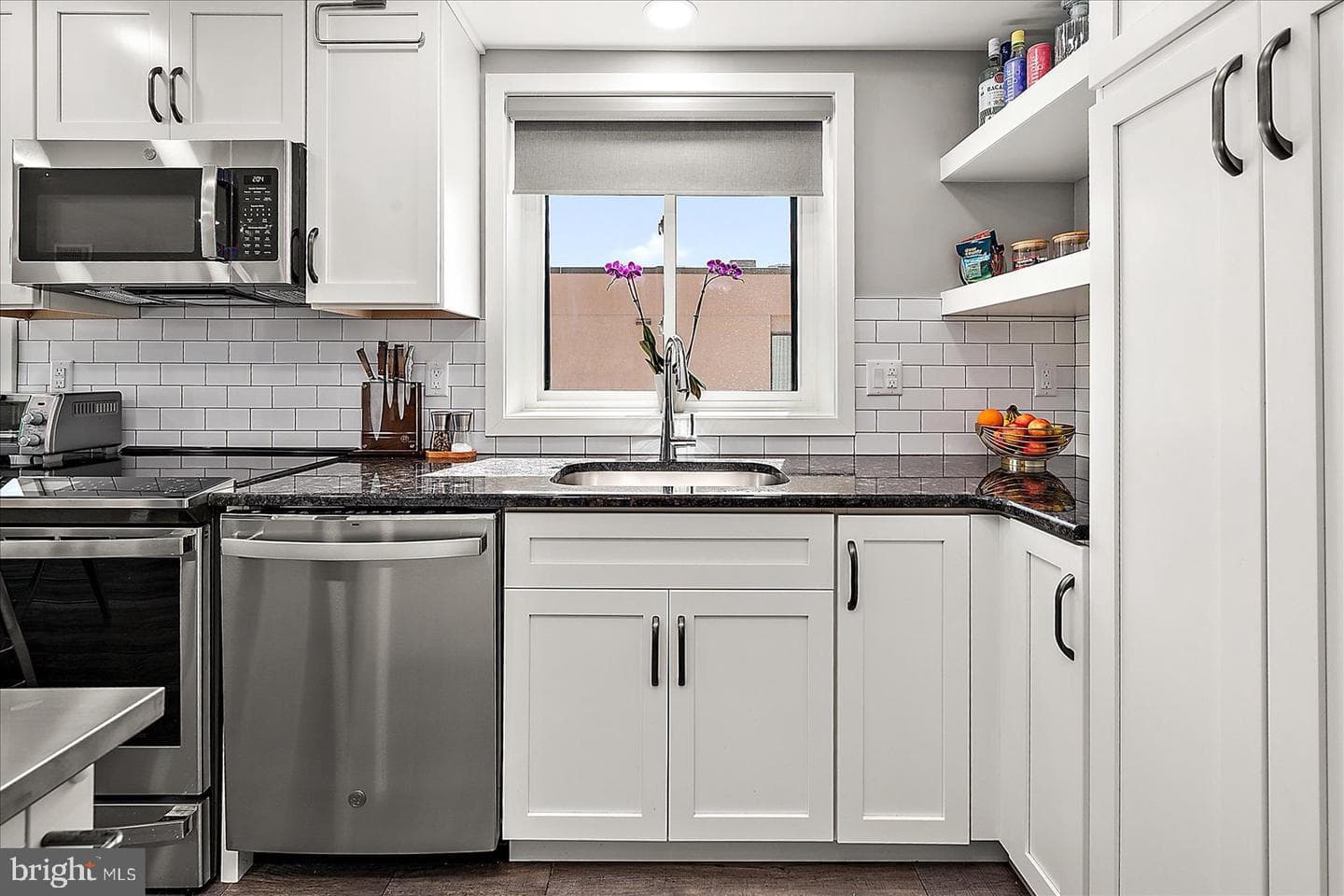 7209 Atlantic Avenue #401 photo 19