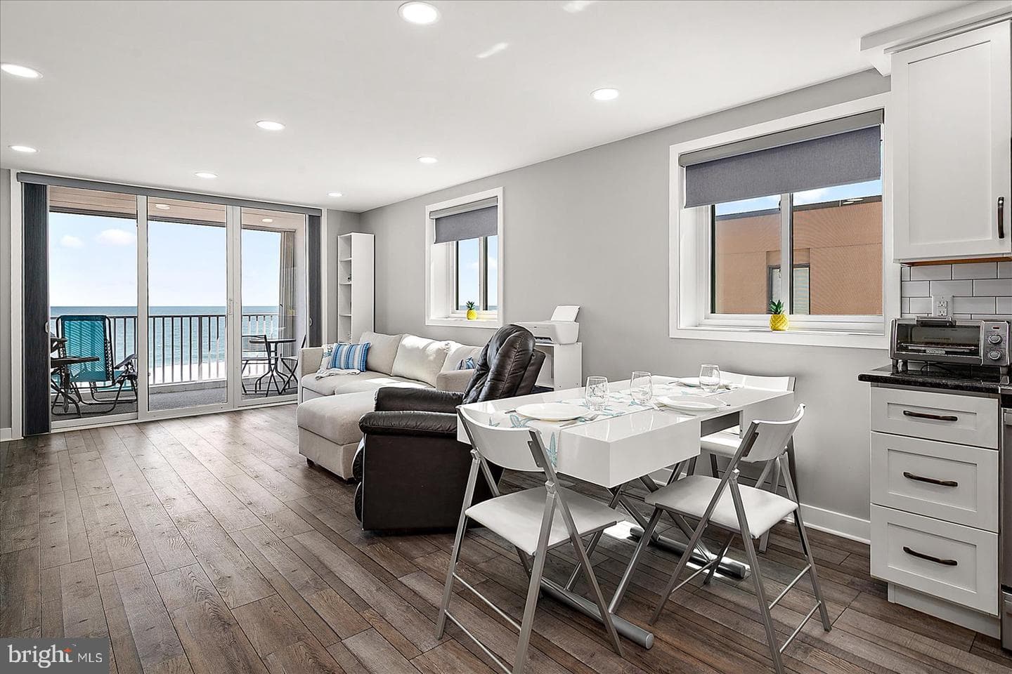 7209 Atlantic Avenue #401 photo 22