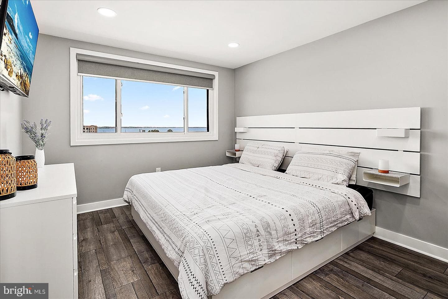 7209 Atlantic Avenue #401 photo 25