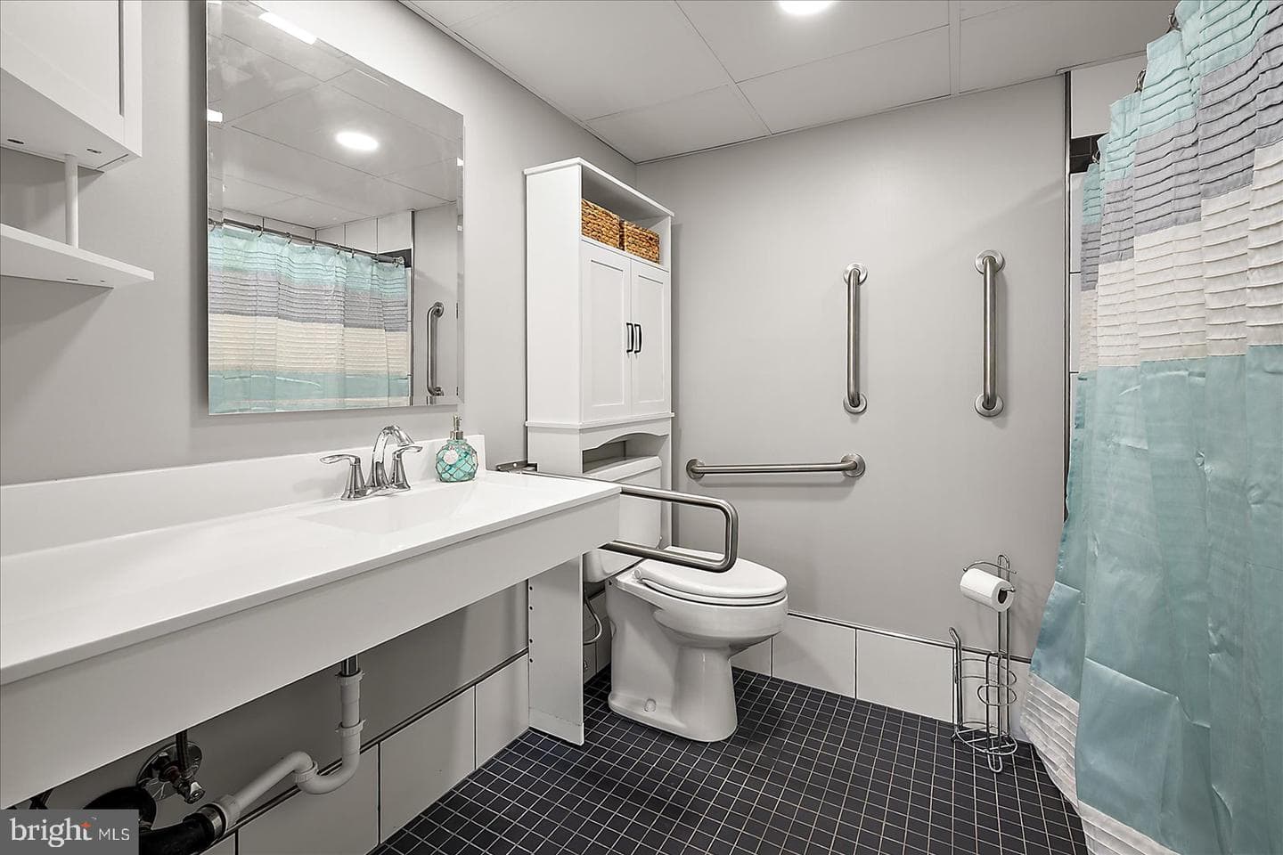 7209 Atlantic Avenue #401 photo 35