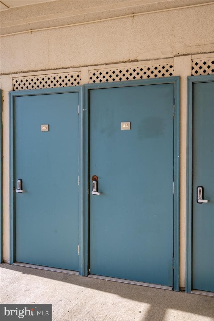 7209 Atlantic Avenue #401 photo 41