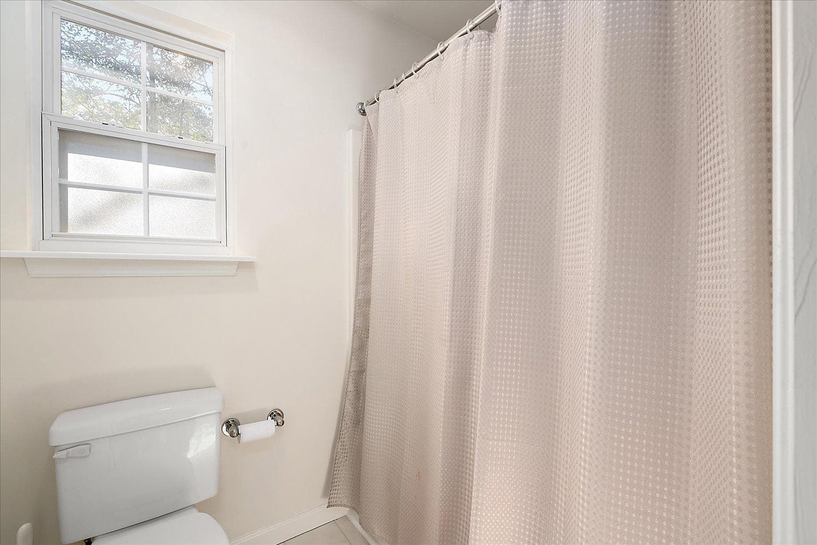 2 Moonraker Road photo 30