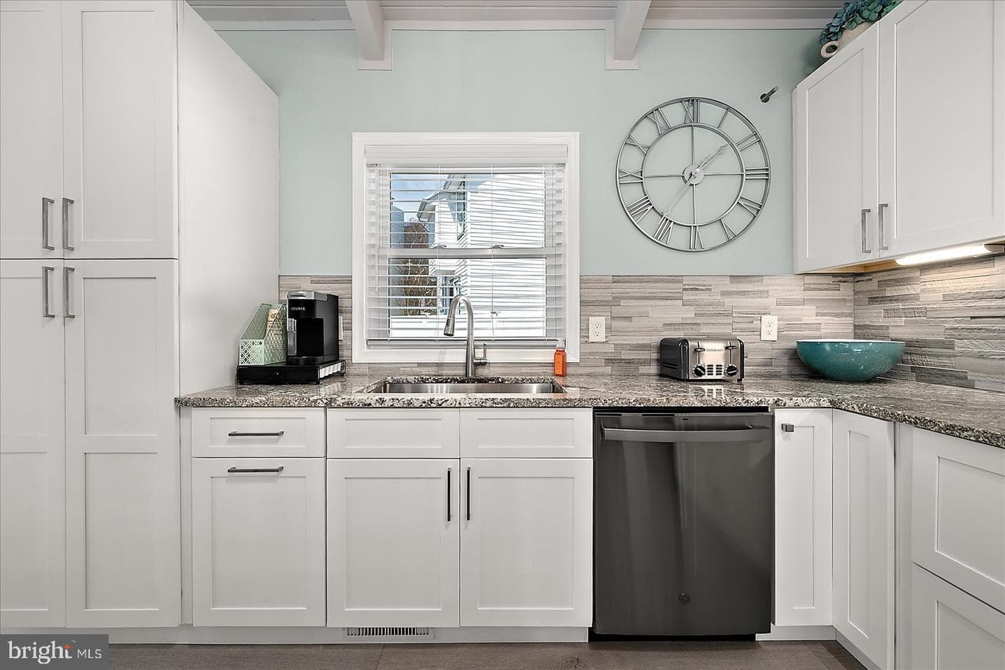 400 Bayshore Drive photo 17