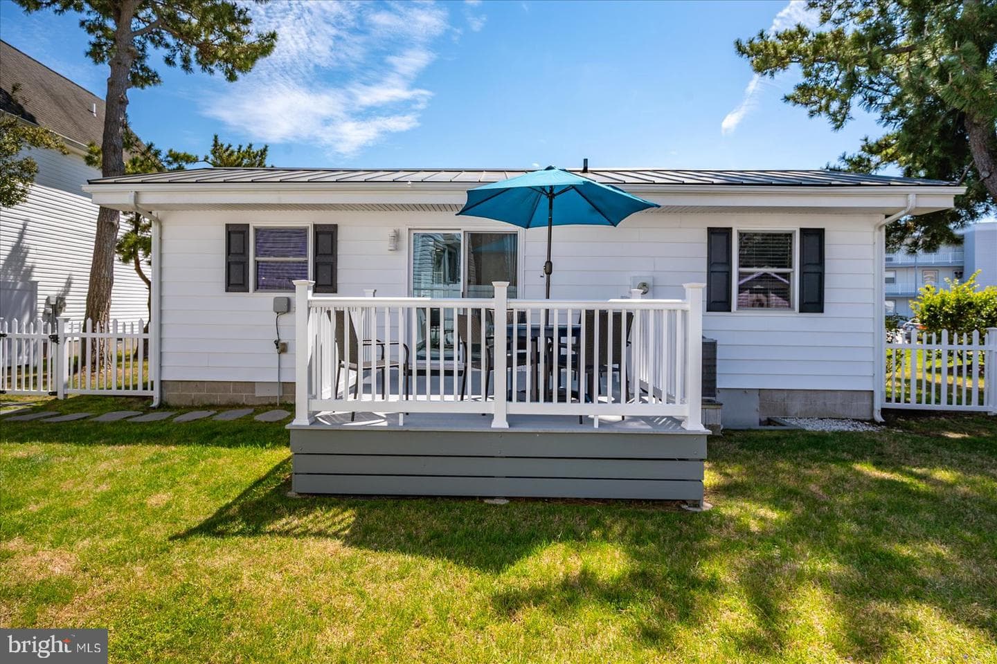 400 Bayshore Drive photo 36