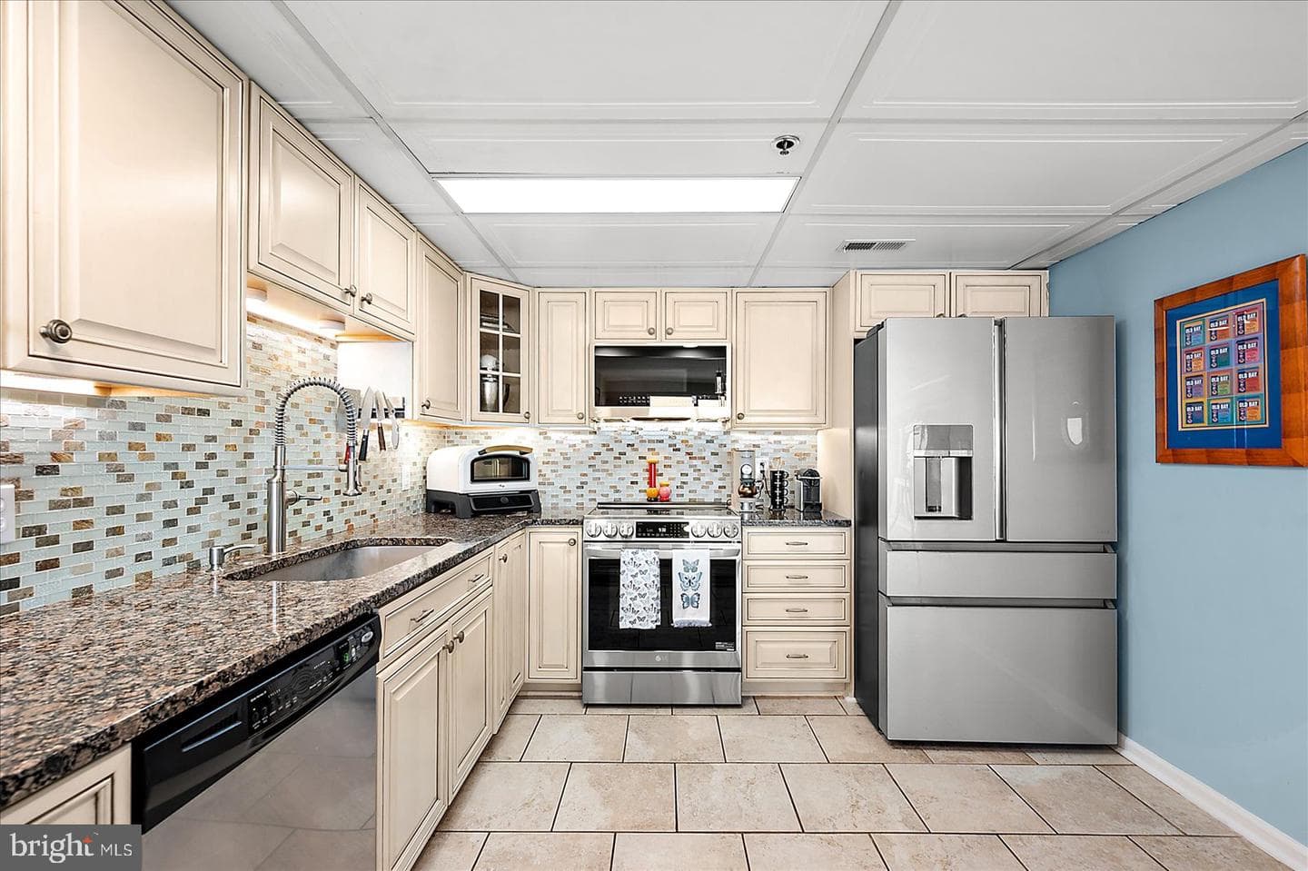 8105 Atlantic Avenue #604 photo 21