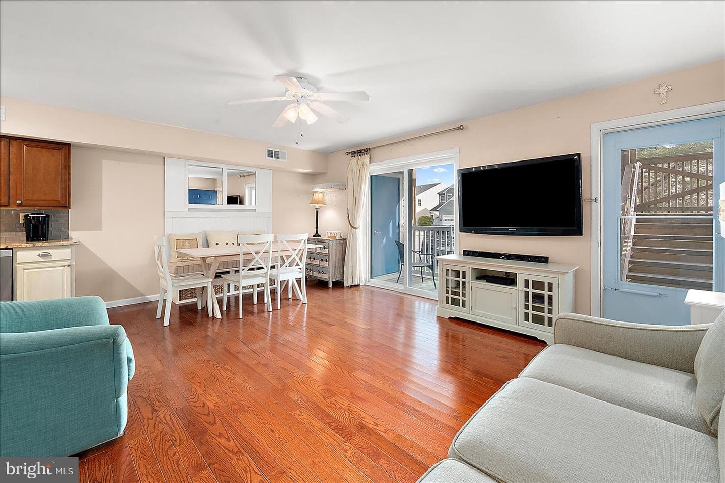 14402 Jarvis Avenue #2c photo 10