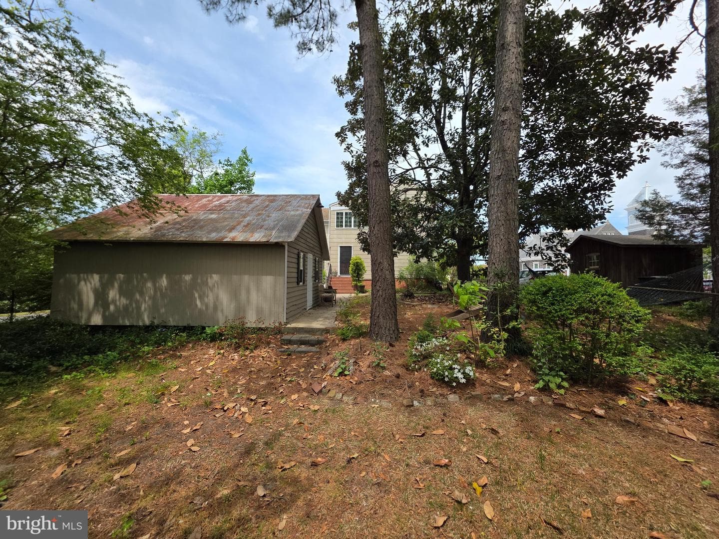 105 W Federal Street photo 49