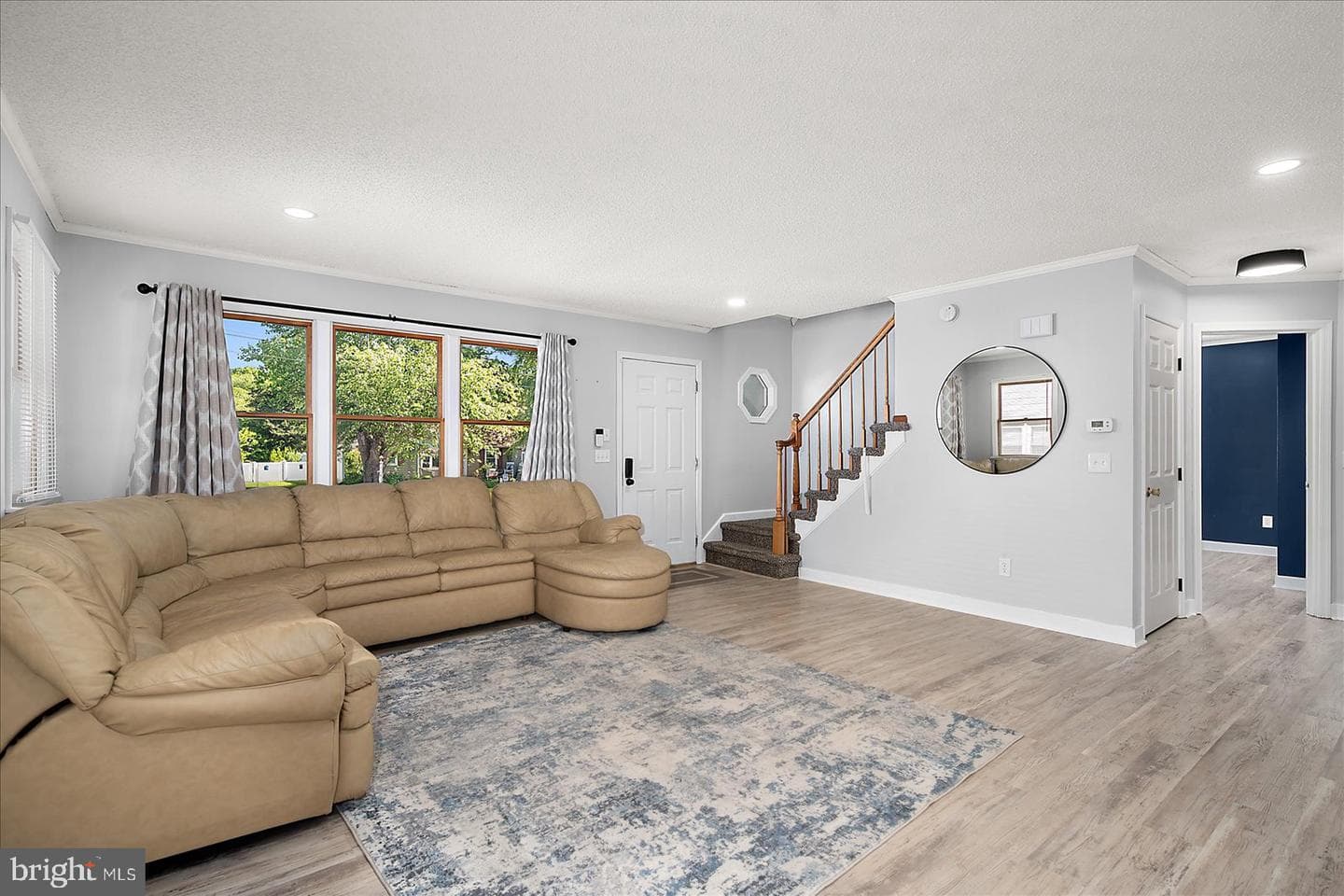 12912 Pine Street photo 12