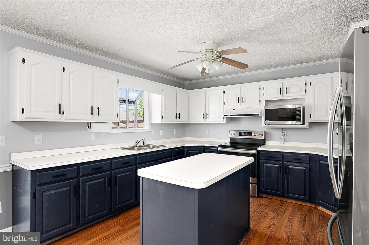 12912 Pine Street photo 17