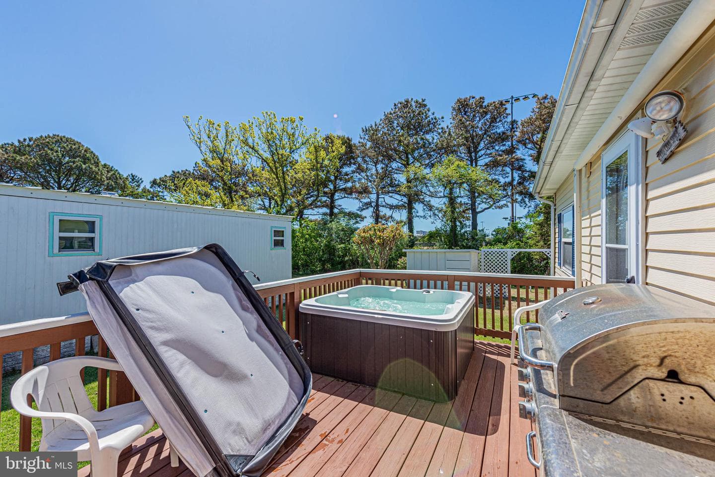 119 S Ocean Drive photo 4