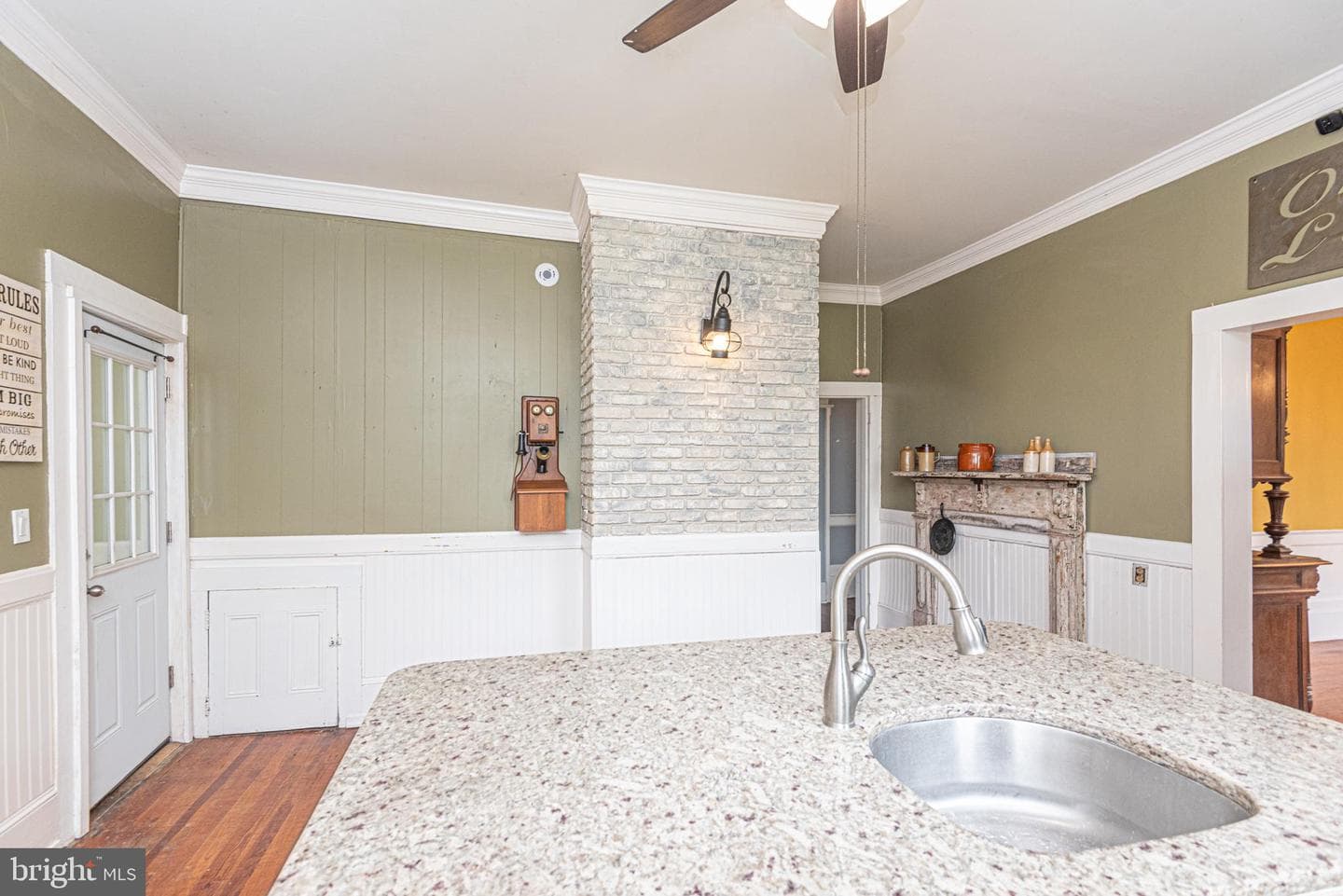 8318 Langmaid Road photo 18