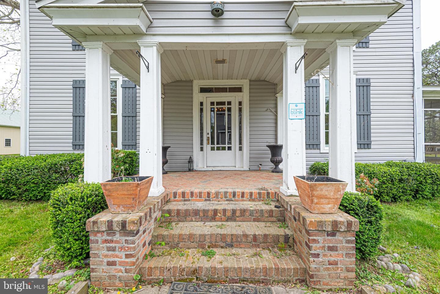 8318 Langmaid Road photo 3