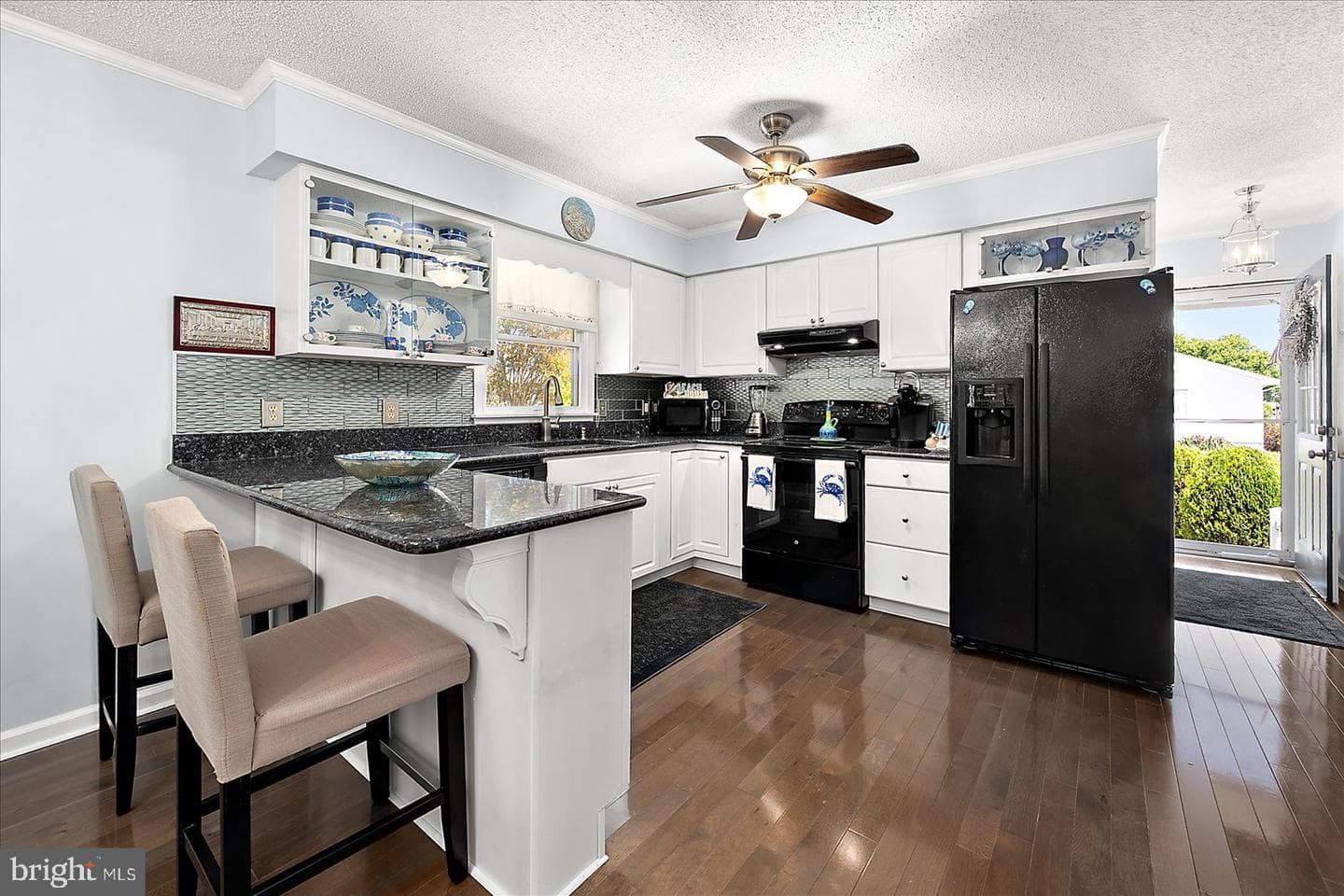 14107 Laurel Avenue photo 11