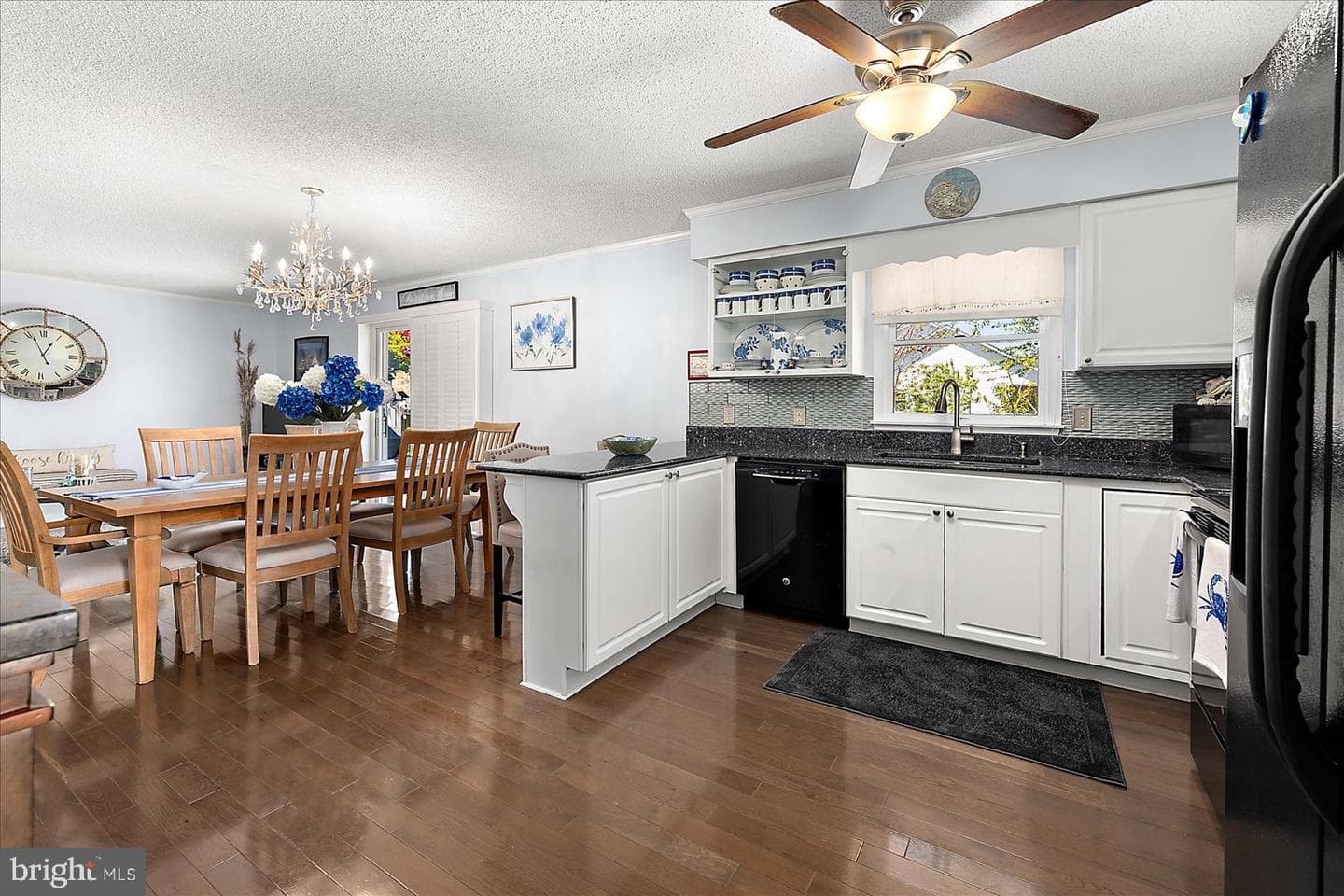 14107 Laurel Avenue photo 13