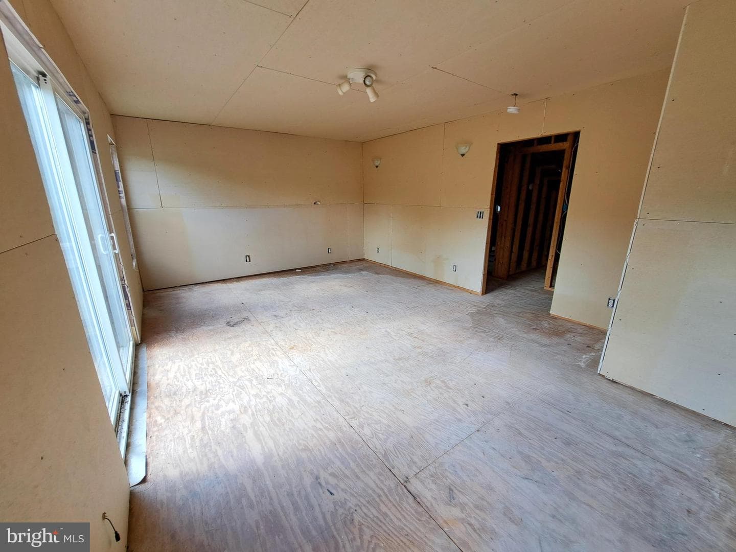 2139 Groton Road photo 11