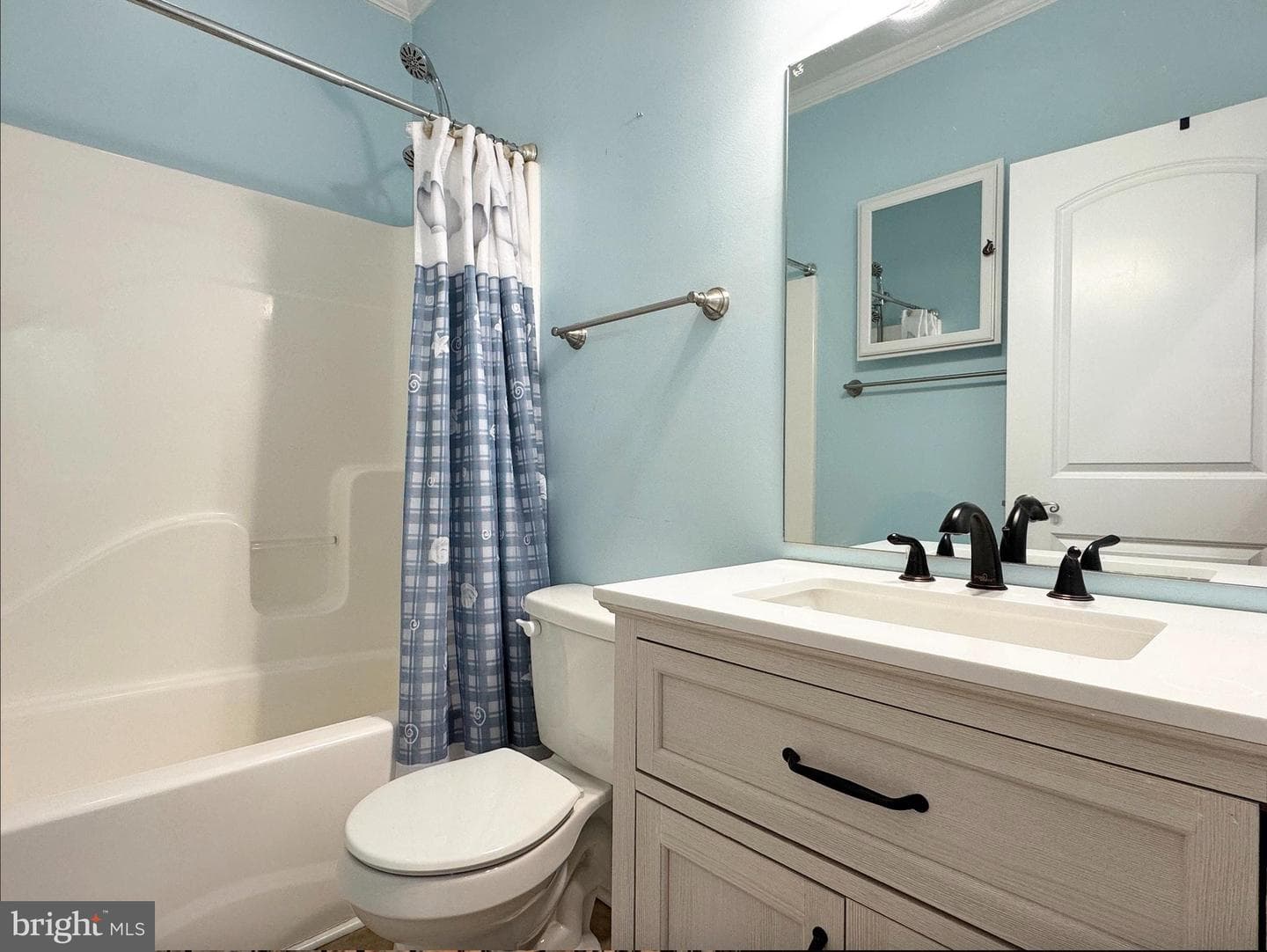 16 Juniper Court photo 17