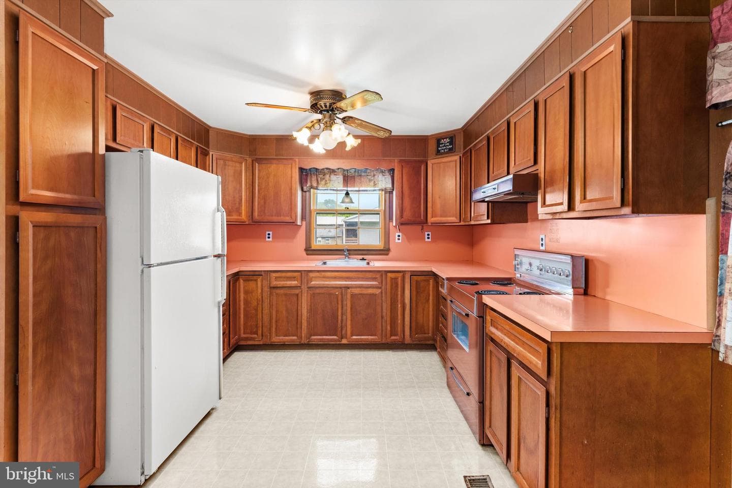 12435 Salisbury Road photo 6