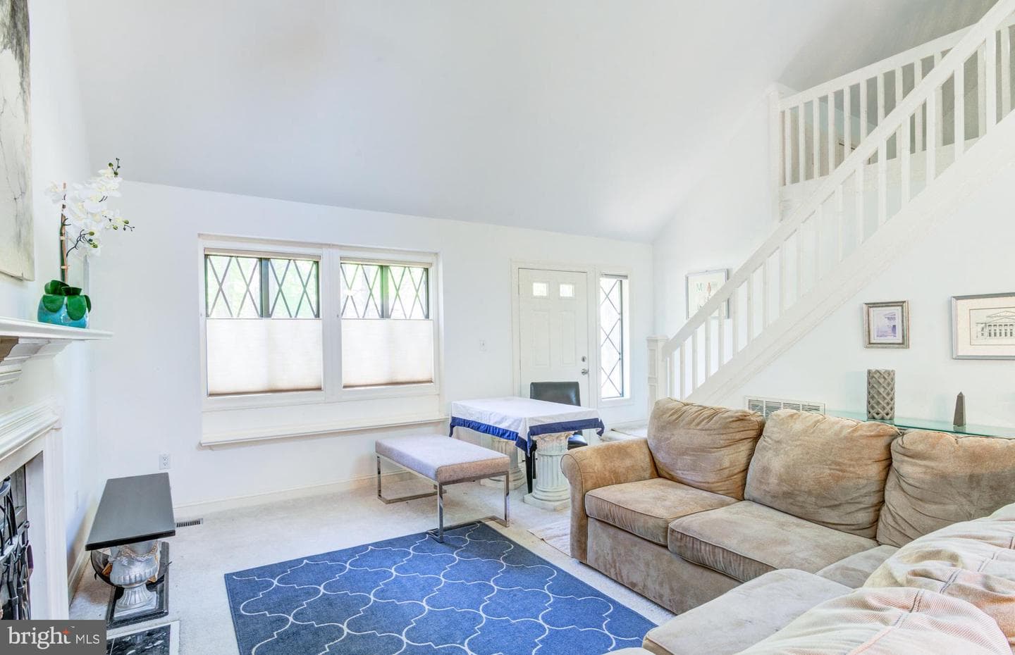 127 Nottingham Lane photo 40