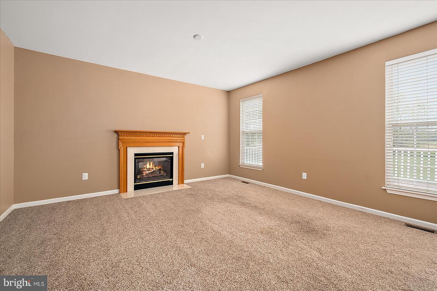 273 Powell Circle photo 13