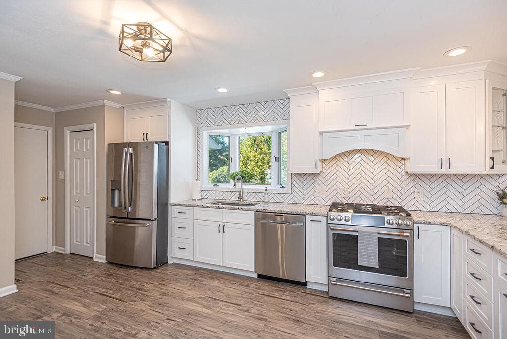31 Brookside Road photo 14