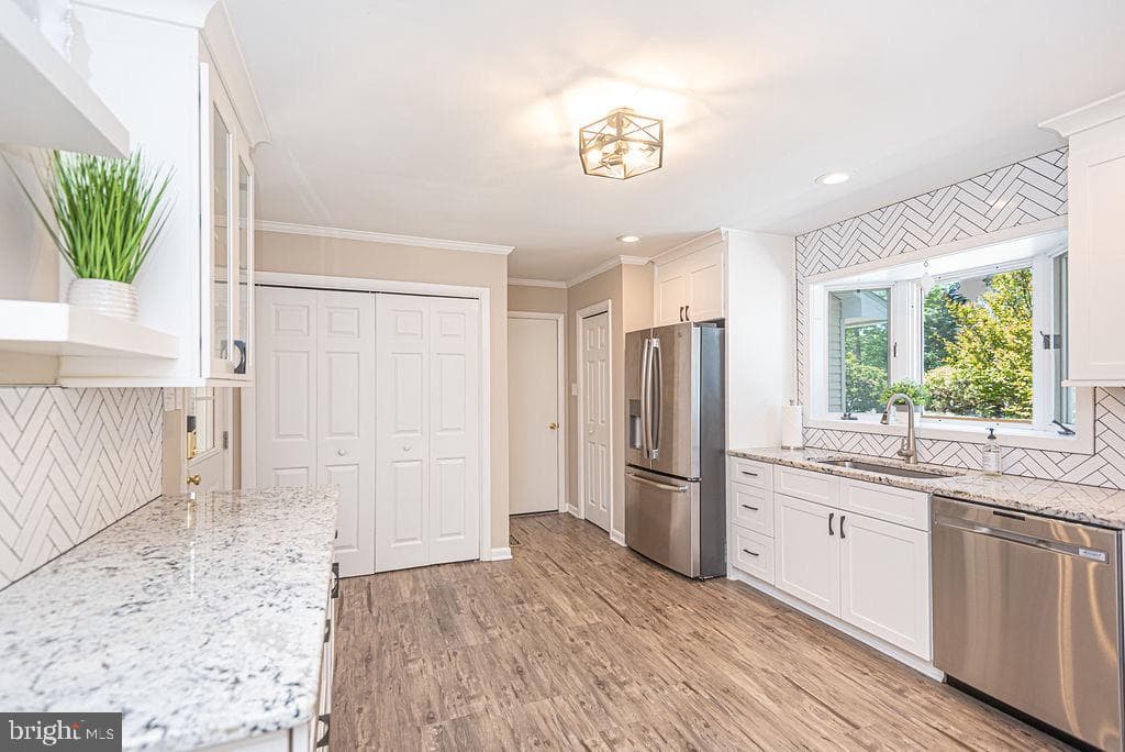 31 Brookside Road photo 16