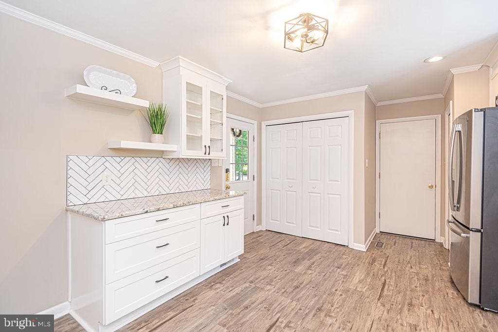 31 Brookside Road photo 17