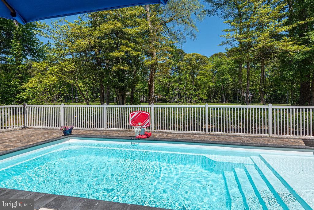 31 Brookside Road photo 32