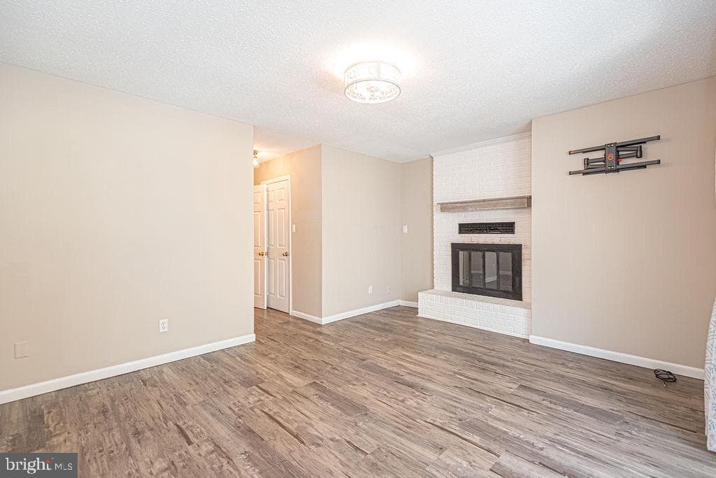 31 Brookside Road photo 52