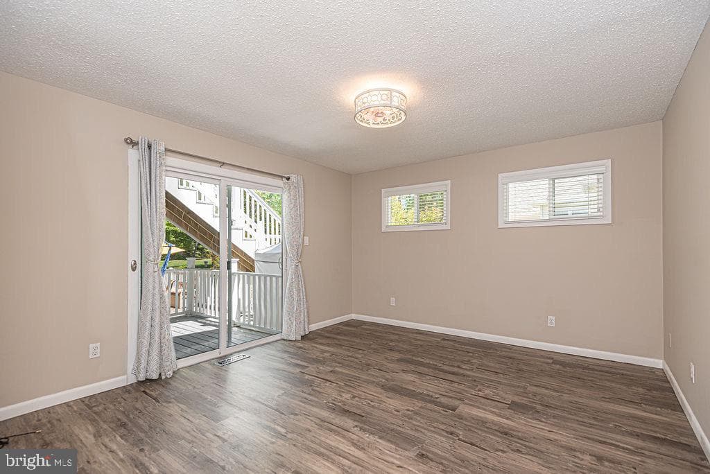 31 Brookside Road photo 55
