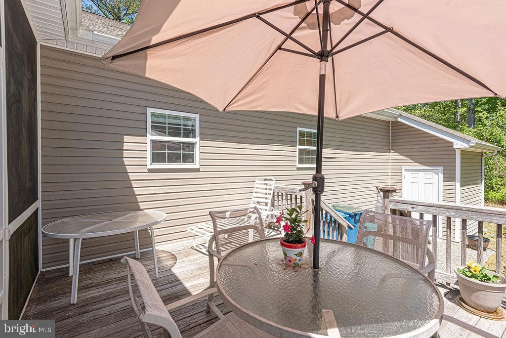 6 Southwind Court photo 26
