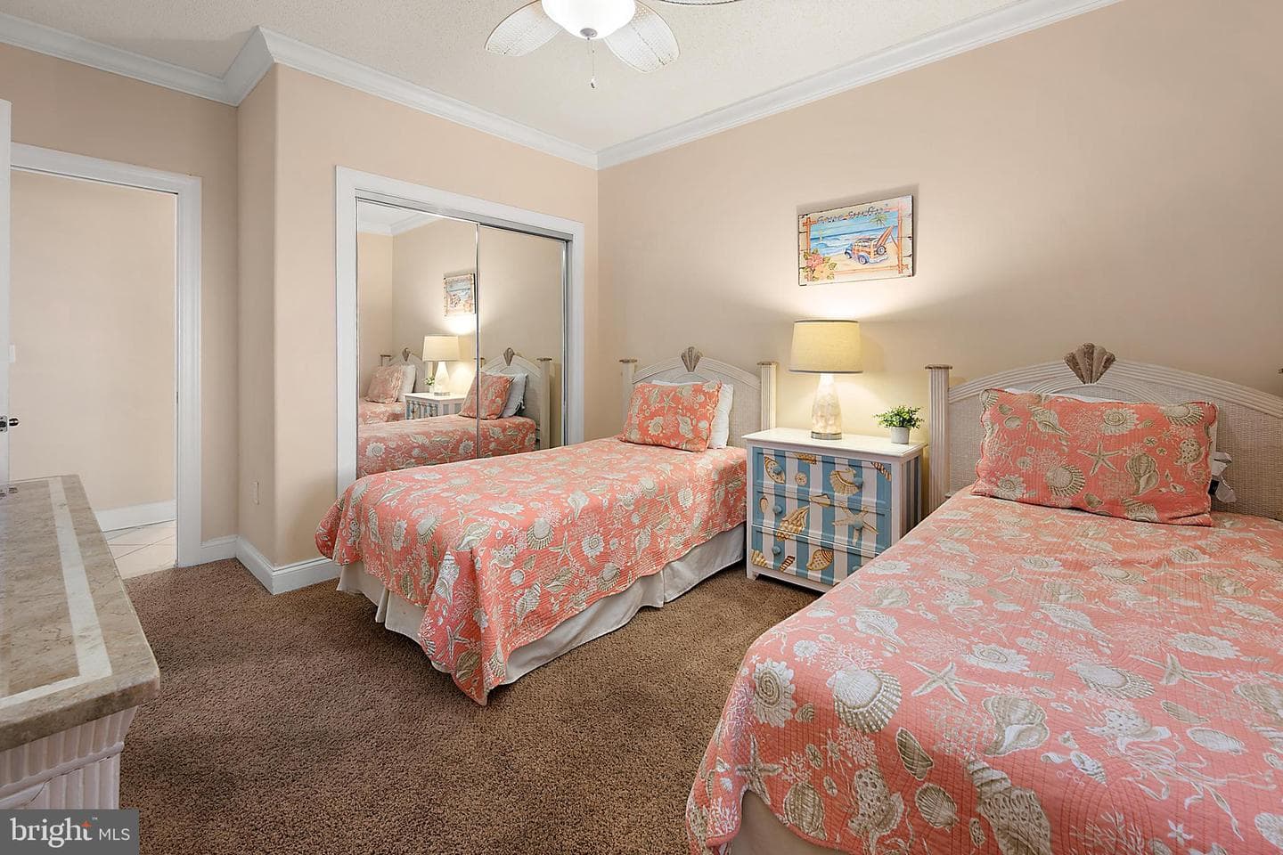 6 7th Street #603 photo 32