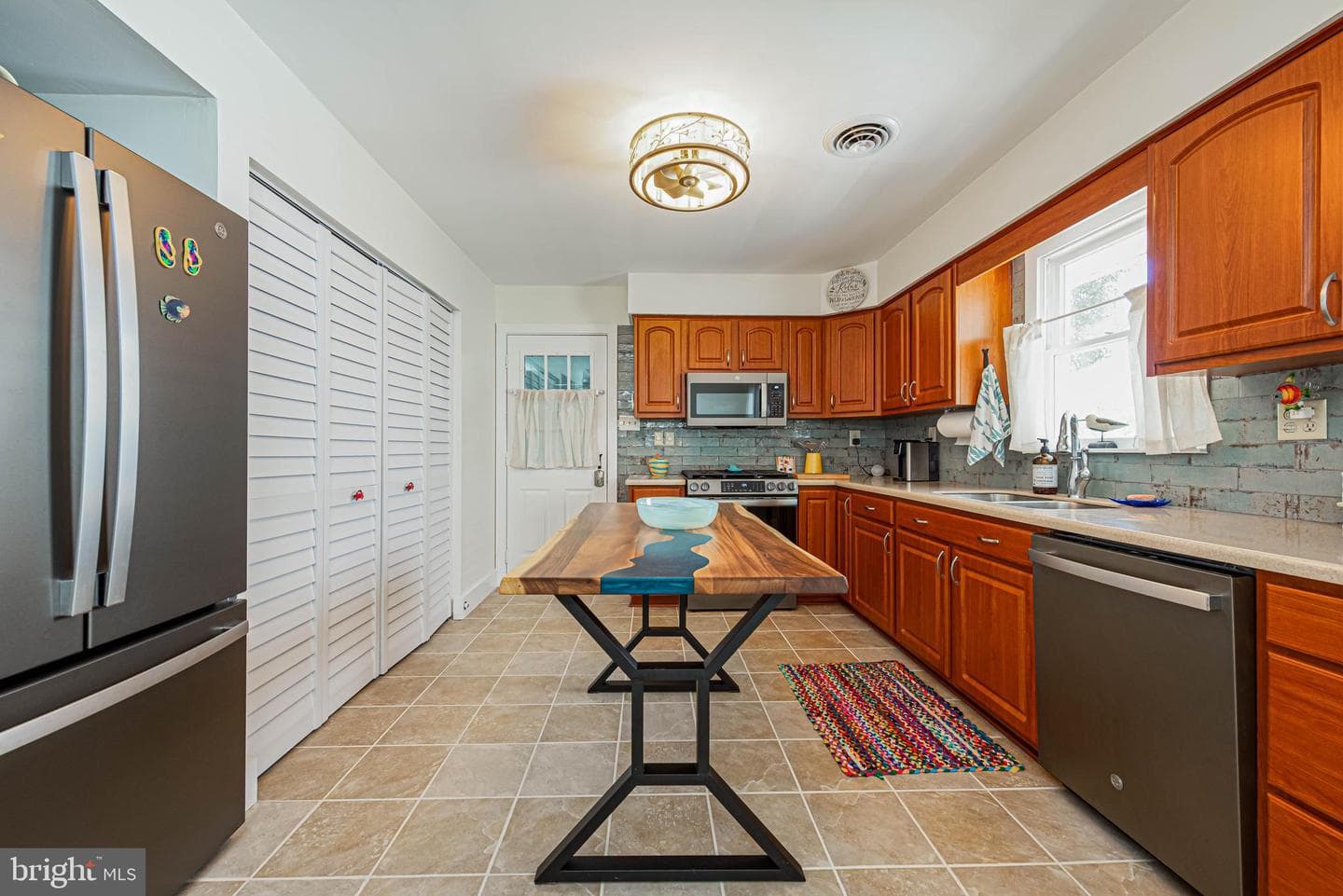 14106 Derrickson Avenue photo 10
