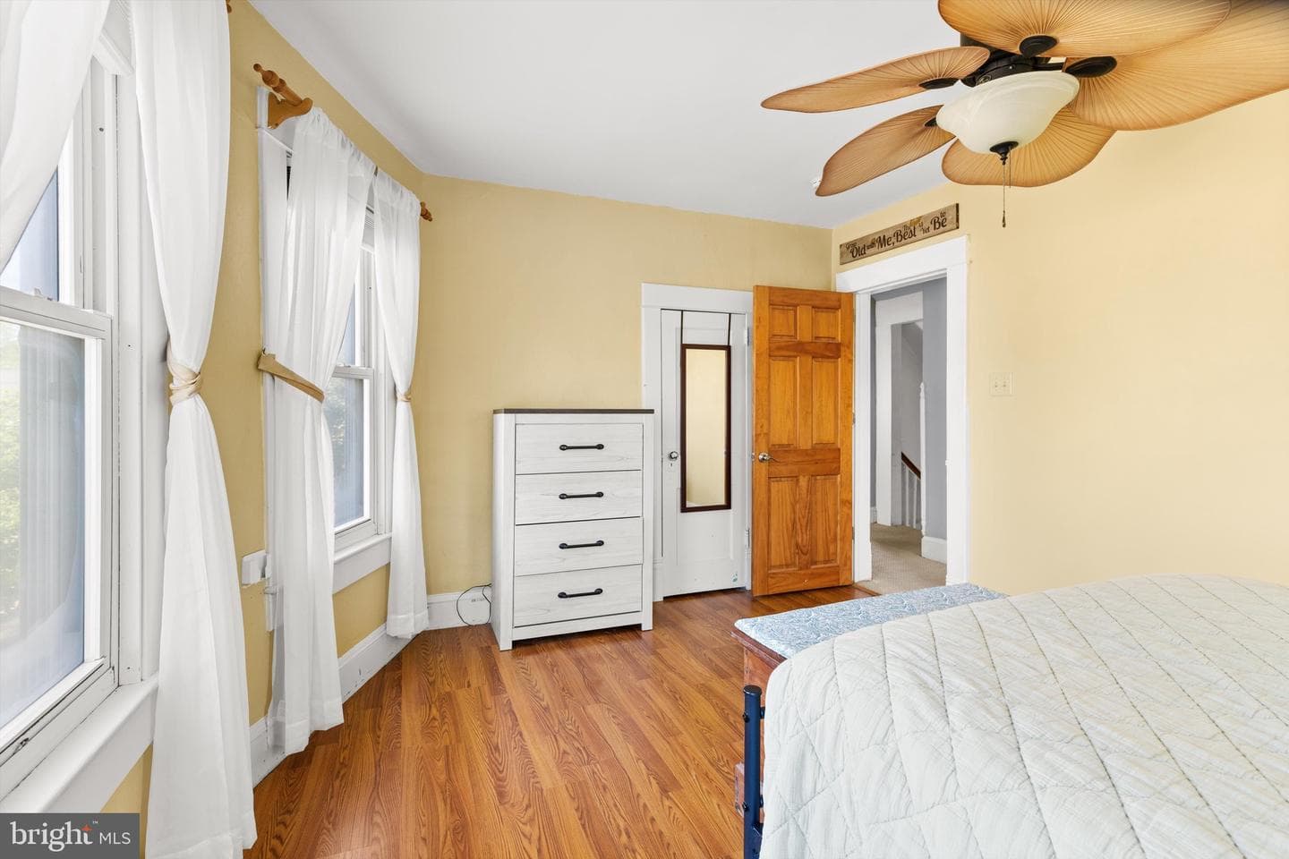 213 6th Street photo 27